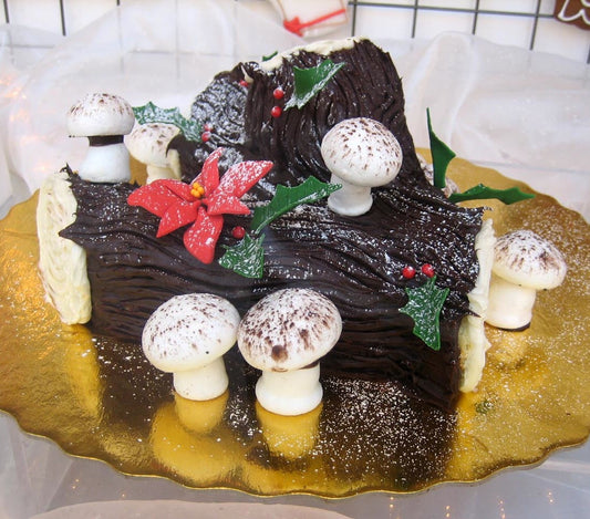 Traditional Betty Bakery Buche de Noel